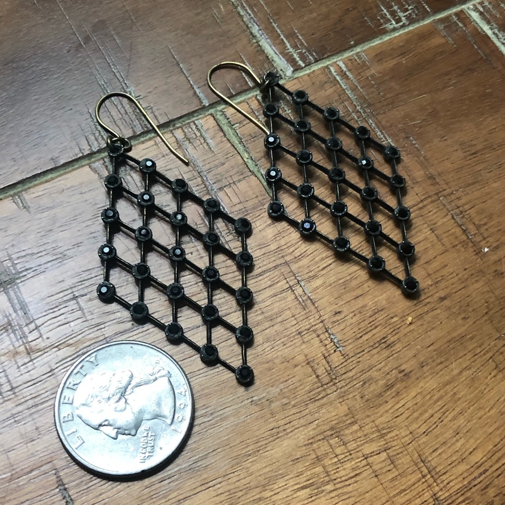 ReBel Designs Crystal Mesh Earrings - Picture 3 of 3